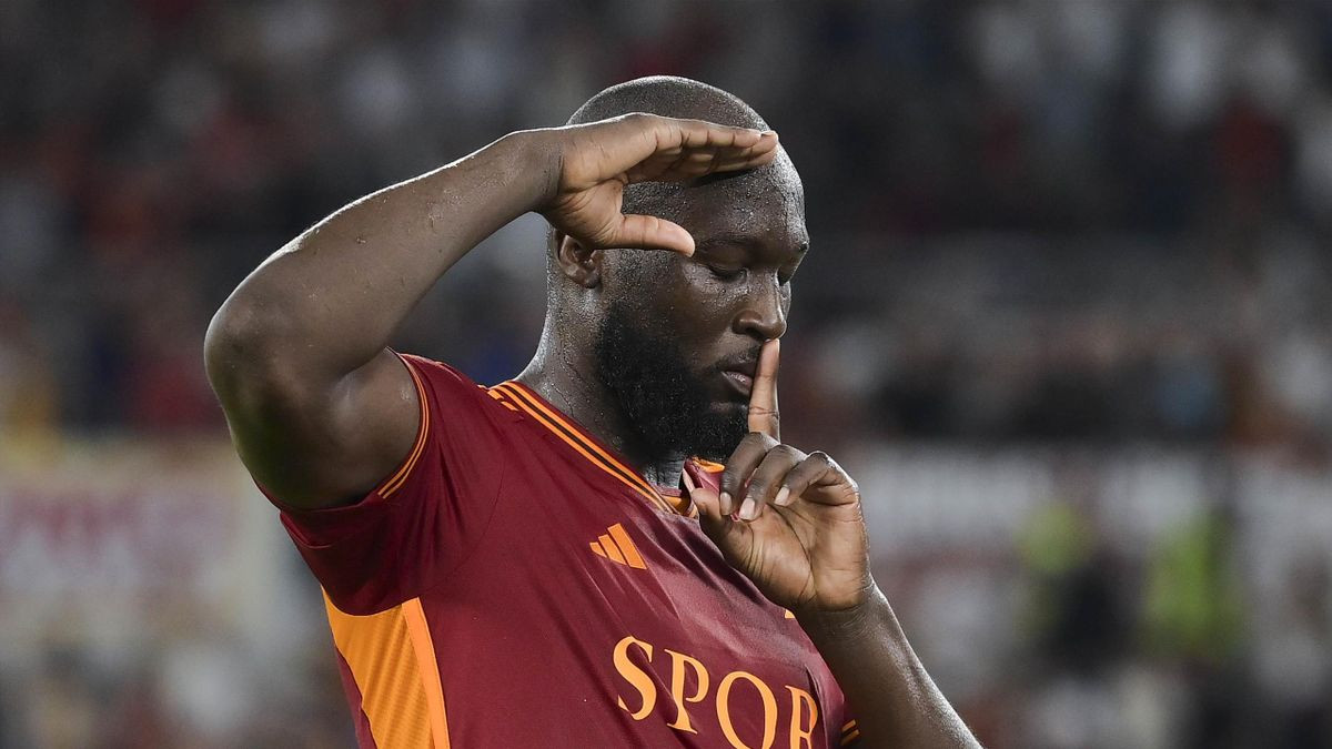 Lukaku tỏa sáng khi gặp Nga