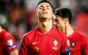 Ronaldo đứng trong top 10 chân sút vĩ đại nhất trong màu áo đội tuyển.